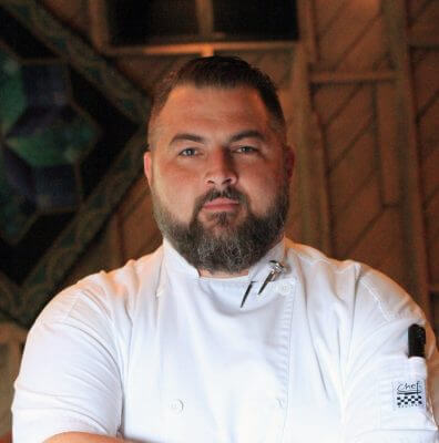 Chef Erik Foxx-Nettnin